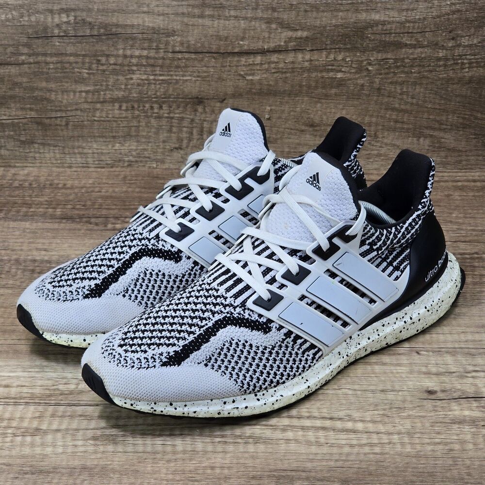 Adidas UltraBoost 5.0 DNA Men's Size 13 White Black Running Shoes (HP2474) - Picture 7 of 9